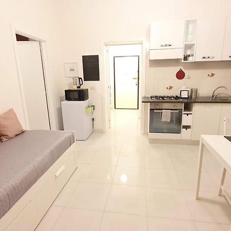 Apartament Casa Romi - Bari Centro Zewnętrze zdjęcie